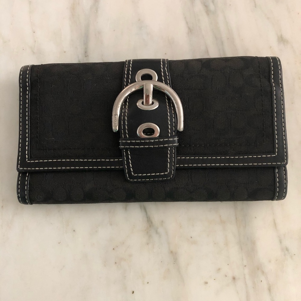 Coach wallet